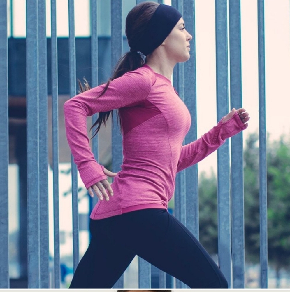 Lululemon Pink Long Sleeve Athletic Top Size 10